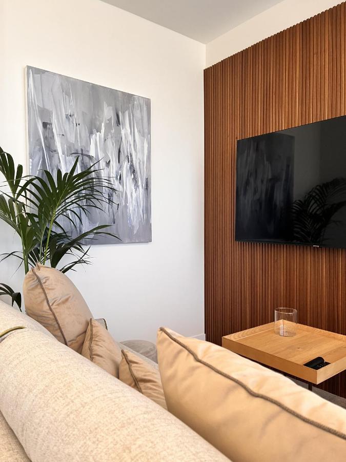 Yls Luxury Suites มิลาน ภายนอก รูปภาพ