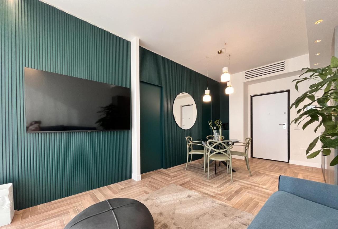 Yls Luxury Suites มิลาน ภายนอก รูปภาพ
