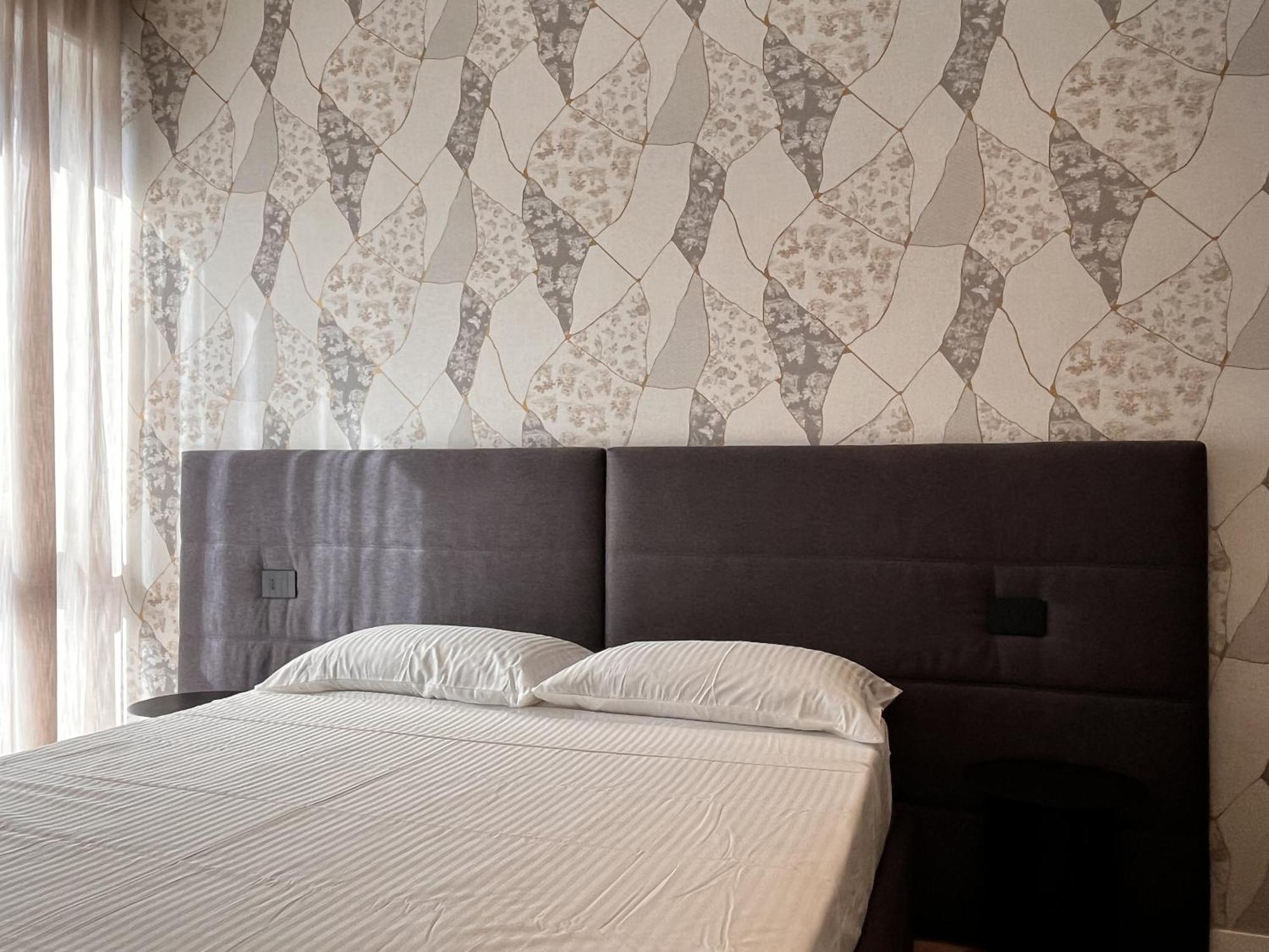 Yls Luxury Suites มิลาน ภายนอก รูปภาพ